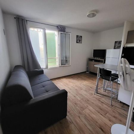 Studio Refait A Neuf Διαμέρισμα Fréjus Εξωτερικό φωτογραφία