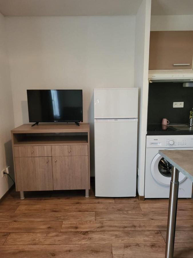 Studio Refait A Neuf Διαμέρισμα Fréjus Εξωτερικό φωτογραφία